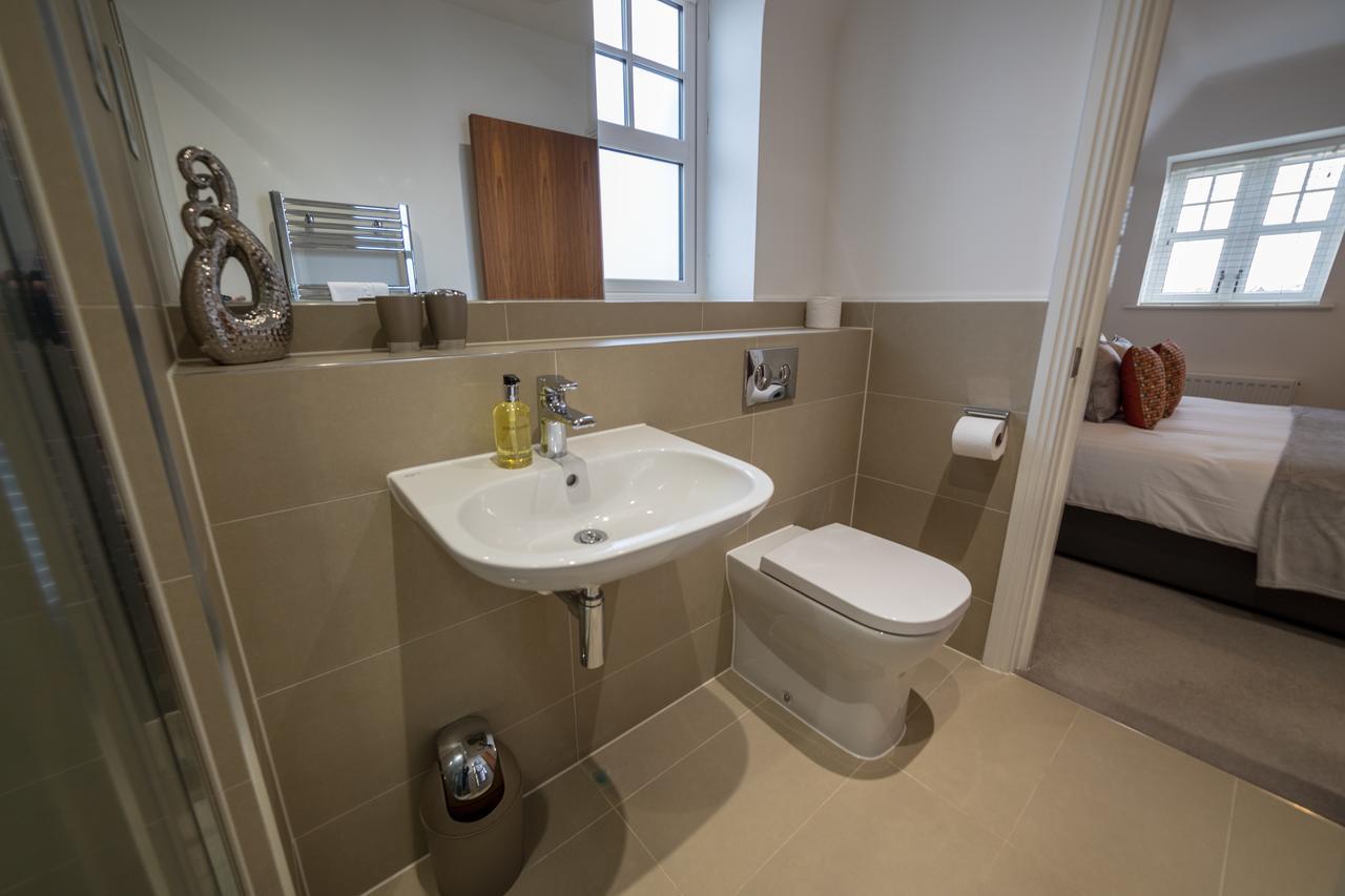 Helios Court Penthouse Serviced Apartment By Ferndale Maidenhead Luaran gambar