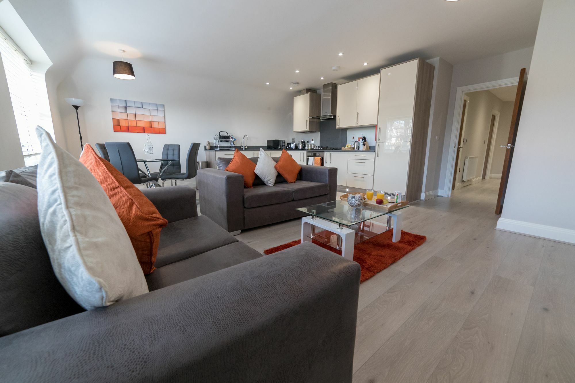 Helios Court Penthouse Serviced Apartment By Ferndale Maidenhead Luaran gambar
