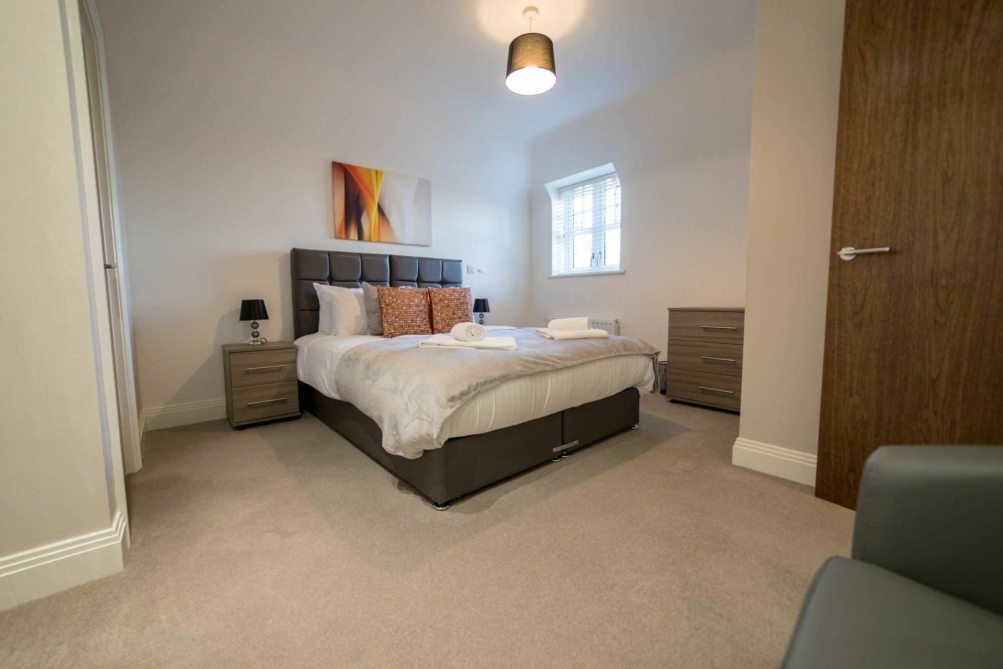Helios Court Penthouse Serviced Apartment By Ferndale Maidenhead Luaran gambar
