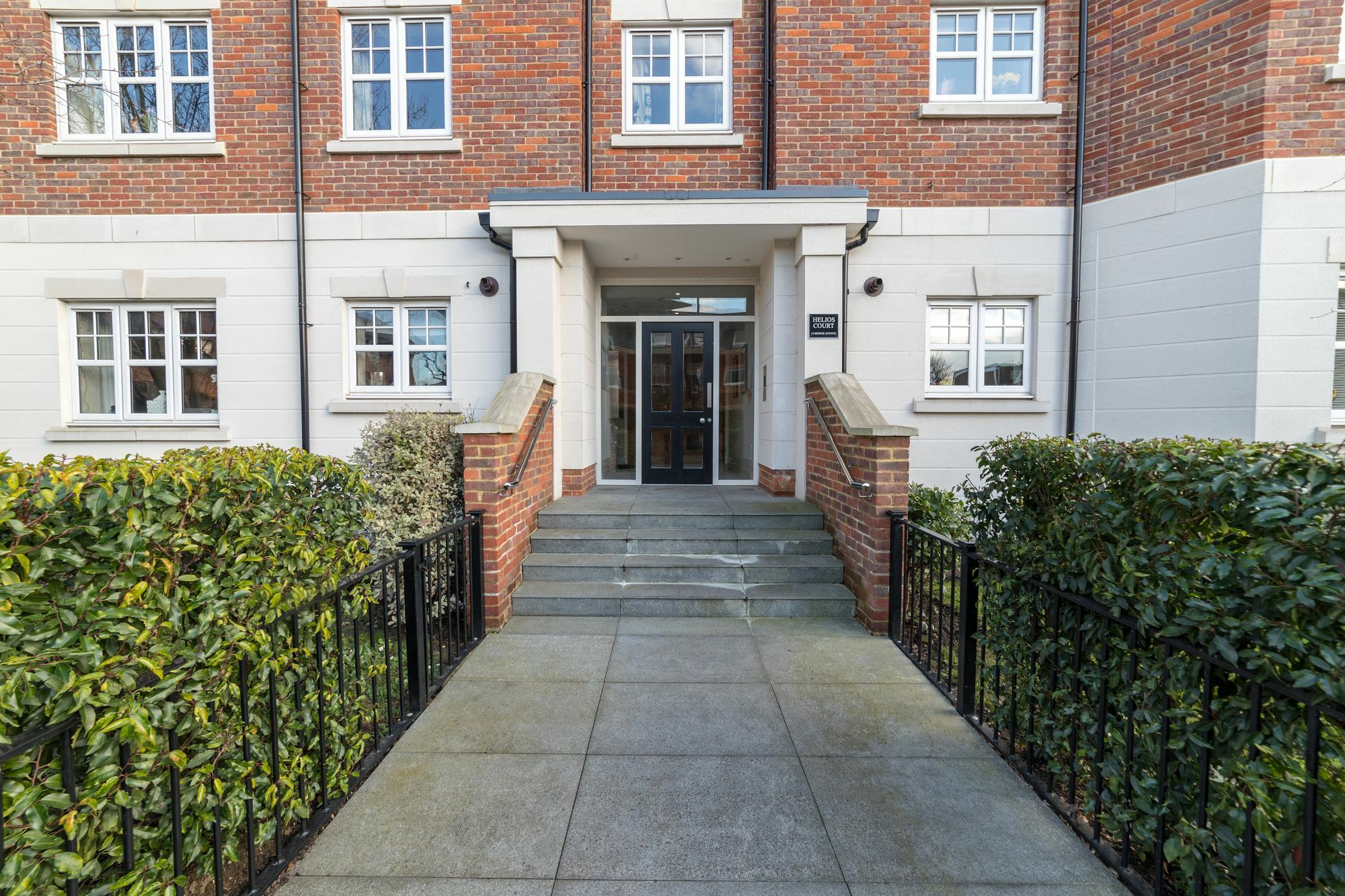 Helios Court Penthouse Serviced Apartment By Ferndale Maidenhead Luaran gambar
